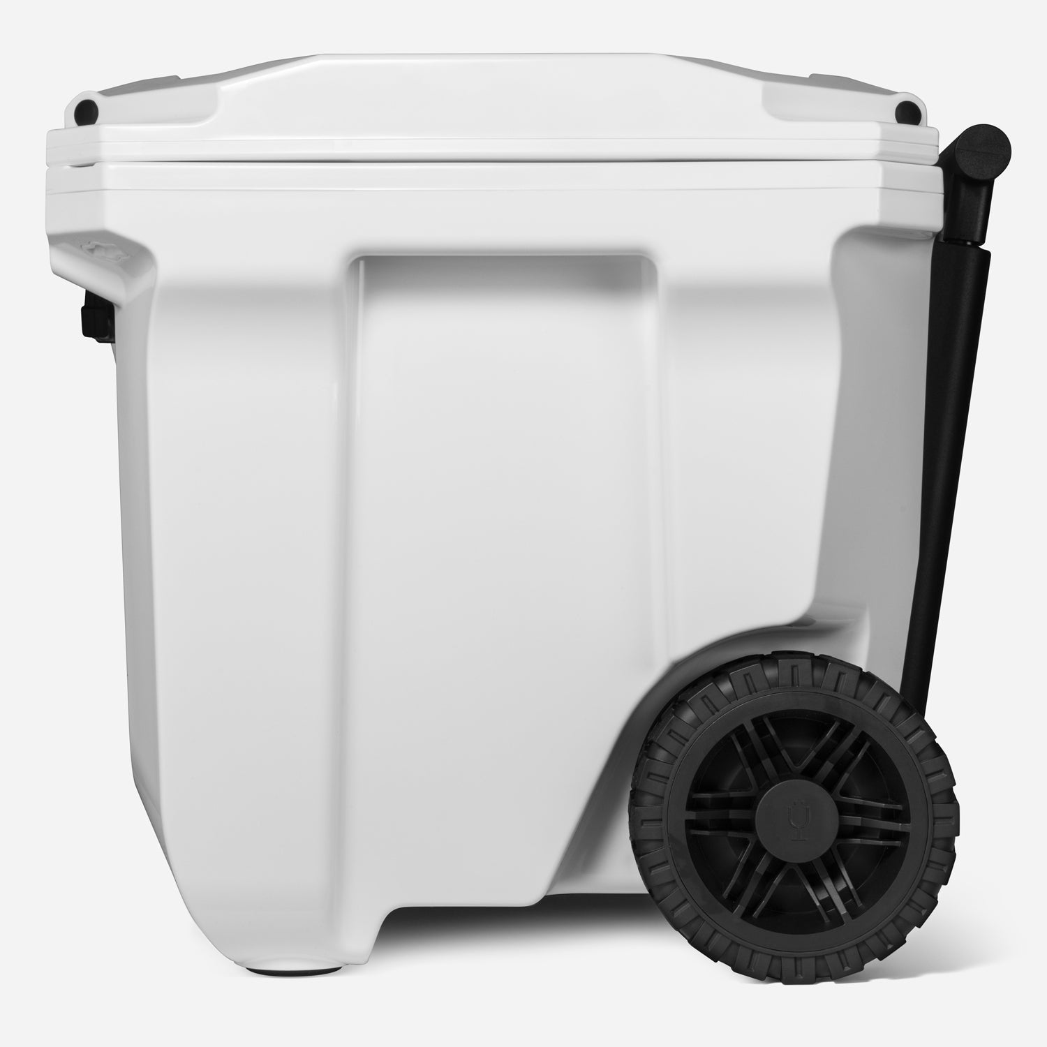 BrüTank 35-Quart Ultimate Day Trip Cooler Bundle